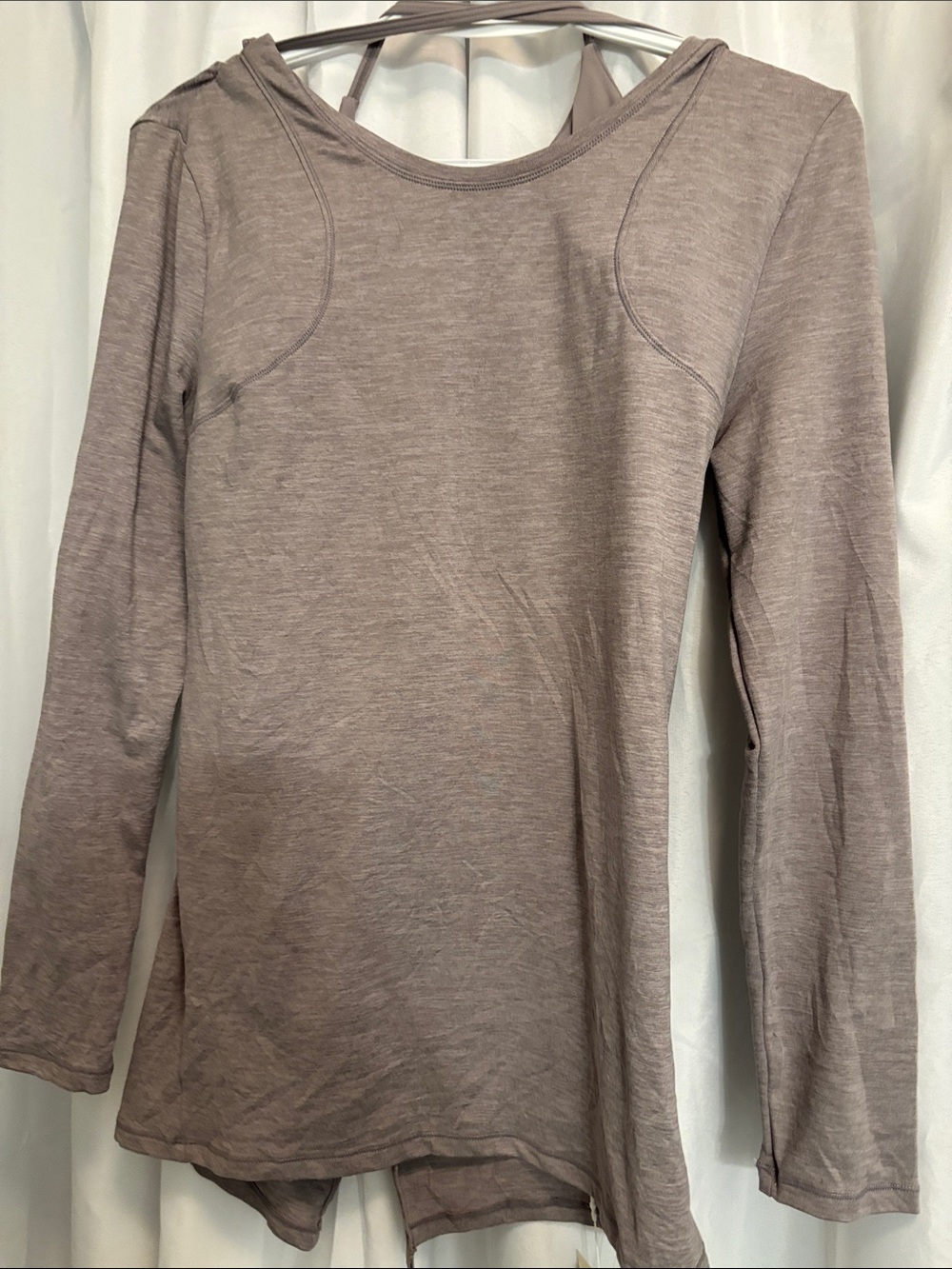 Women’s Halara. cross cross long Sleeve yoga sport with built in bra - Picture 5 of 5